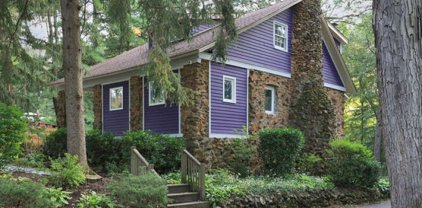 157 Old Stirling Rd, Warren Twp.