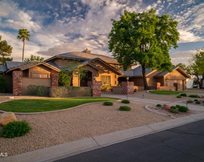 10423 N 48th Place, Paradise Valley