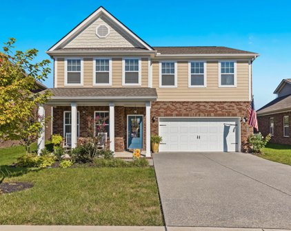 369 Blackthorn Ln, Gallatin