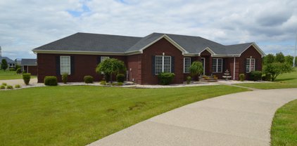 406 Rolling Trail, Taylorsville