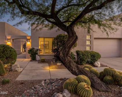 6562 E Ventana Crest, Tucson