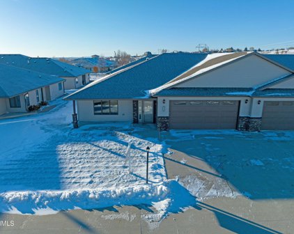 3325 Baltus Lane, Bismarck