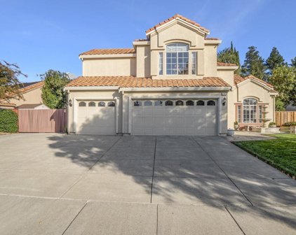 985 Outrigger Circle, Brentwood