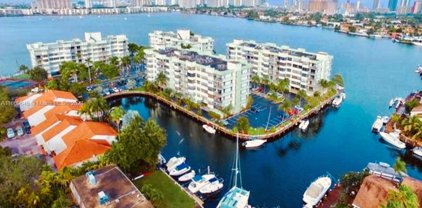 16558 Ne 26th Ave Unit #6C DOCK INCLUDED, North Miami Beach