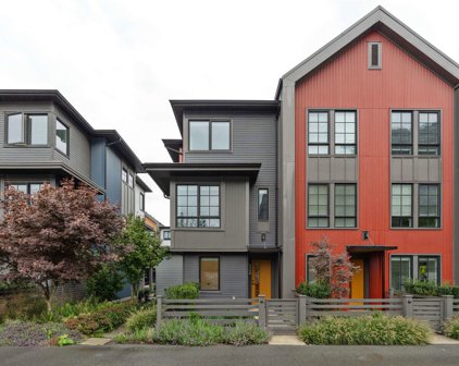 1368 Peakside Place, Squamish