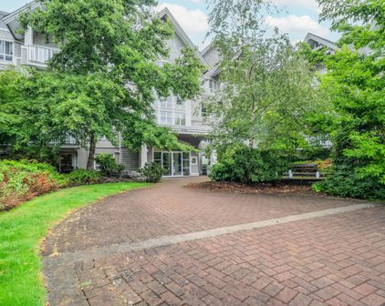 8060 Jones Road Unit 405, Richmond
