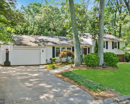 16 Saint Andrews Crossover, Severna Park