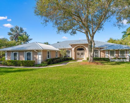 5530 SW Orchid Bay Drive, Palm City