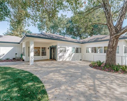 2956 Graceland Way, Glendale