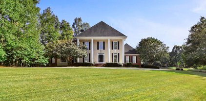 240 Youngs Circle, Fayetteville