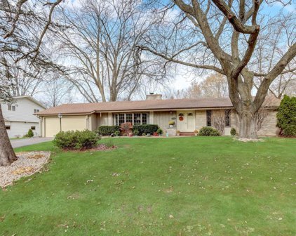 5760 West Green Brook Drive, Brown Deer