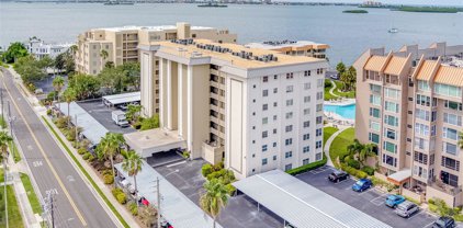 622 Edgewater Drive Unit 225, Dunedin