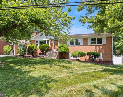 6904 Northgate Pkwy, Clinton
