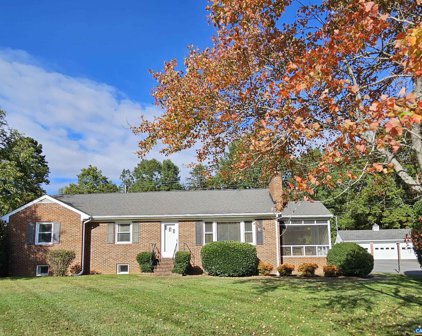 4823 Richmond Rd, Troy