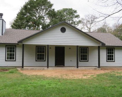 26033 N Lake Road, Waller