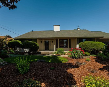 1340 Walenta Drive, Moscow