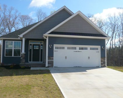 2277 Devenport, Moore