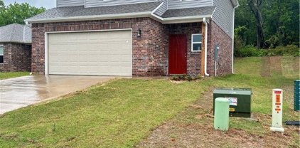 3310 Red Tail  Way, Farmington