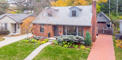 2616 FERNCLIFF, Royal Oak