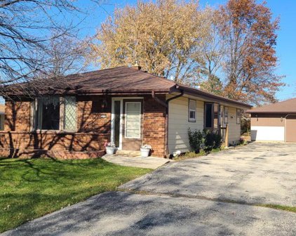 5314 West Allerton Avenue, Greenfield