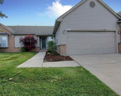 34361 MANOR RUN, Sterling Heights
