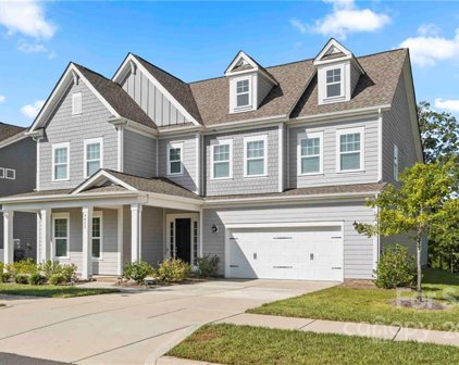 9822 Andres Duany  Drive, Huntersville