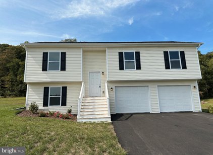 Bobbi Ct Unit #LOT 8B, Berkeley Springs