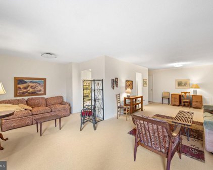 801 Yale Ave Unit #818, Swarthmore