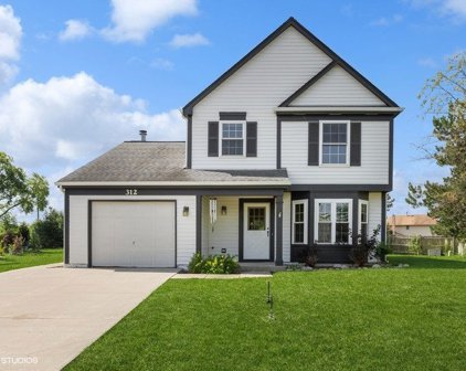 312 Wilton Lane, Mundelein