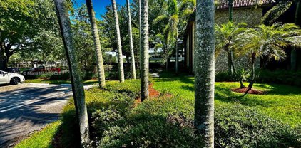 120 Sparrow Dr Unit #105, Royal Palm Beach