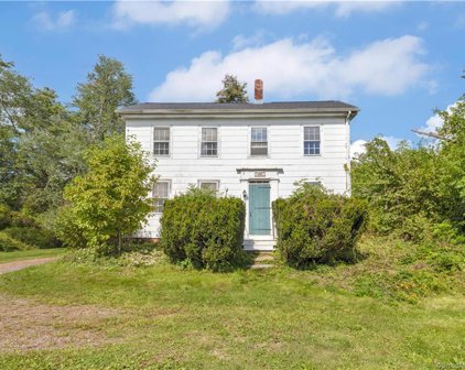 299 Main Street, Somers