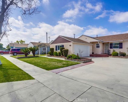15313 Crossdale Avenue, Norwalk