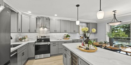 1940 Skycrest Dr Unit #6, Walnut Creek