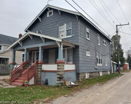 215 14TH, Port Huron