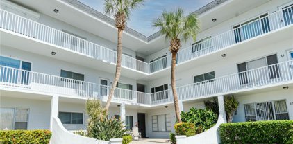 2001 World Parkway Boulevard Unit 45, Clearwater
