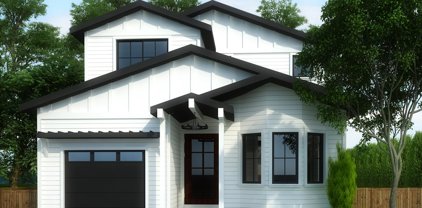 208 Mountain View Avenue, Mountain View
