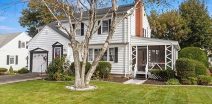 19 Buxton Ln, Peabody