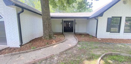 24 Yazoo, Maumelle