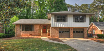2165 Sandgate Sw Circle, College Park