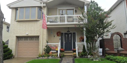 7 Mott Street, Staten Island