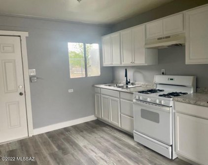 117 E 33rd, Tucson