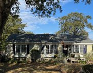 807 E Claiborne Avenue, Greenwood image