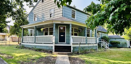 904 CHESTNUT AVE, Cottage Grove