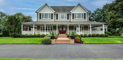 515 Seven Bridges Road, Little Silver