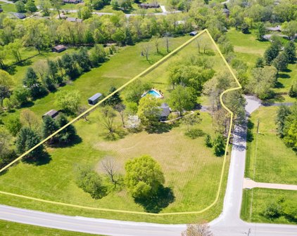 1145 Warrior Dr, Franklin