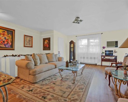 226-27 Union Turnpike Unit #B, Bayside