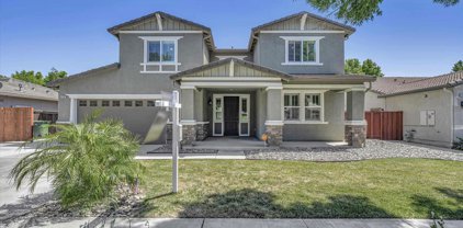450 Effie Ct, Brentwood