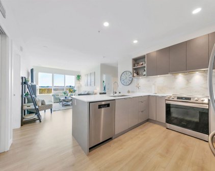 1792 Starling Drive Unit 327, Delta