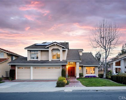 21002 Cantebury Lane, Lake Forest