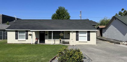 802 S Ione St., Kennewick